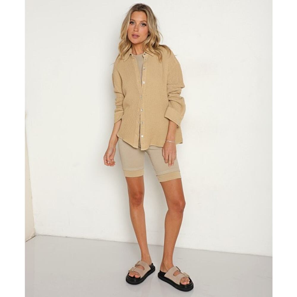 Donni. Beige Waffle Knit Button Down Lychee Shirt Women's Size S